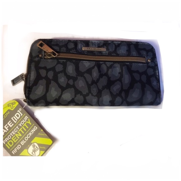 Travelon RDID Cheetah Wristlet Wallet Leopard NIB - Picture 1 of 9